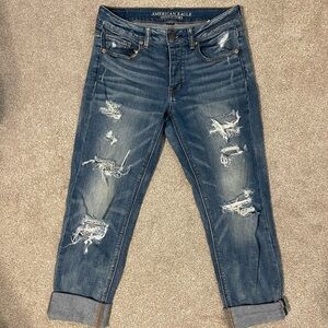 American Eagle tomgirl ripped jeans